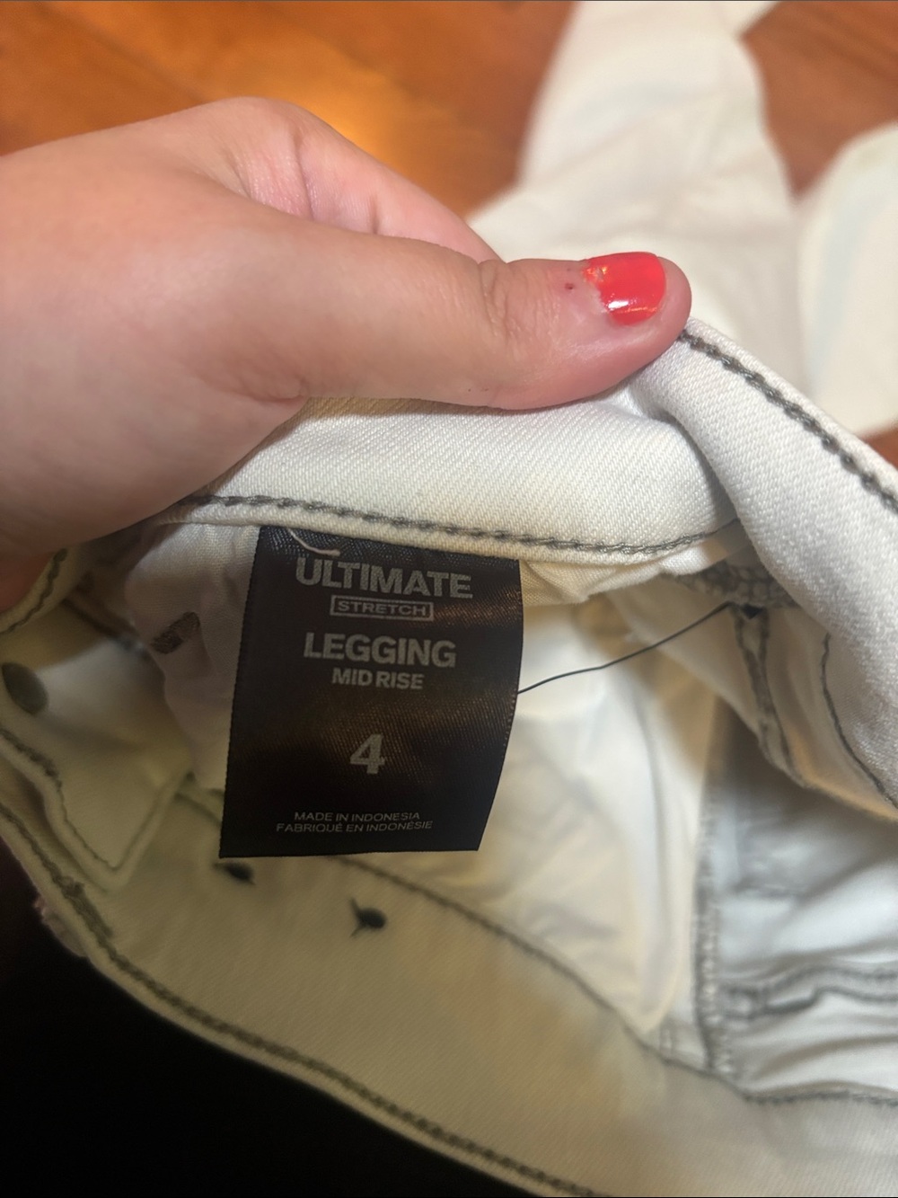 Express jeans size 4 mid rise - Picture 4 of 5